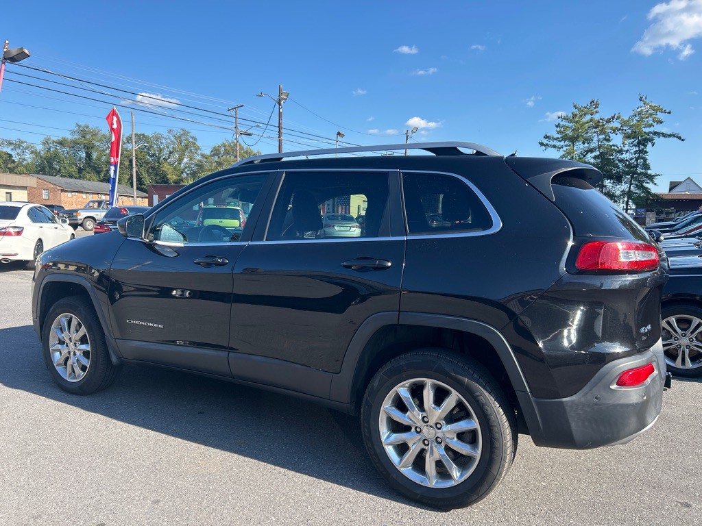 2015 Jeep Cherokee Image 2