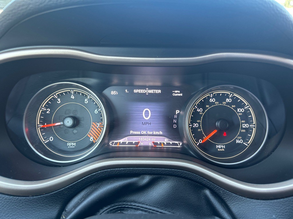 2015 Jeep Cherokee Image 8