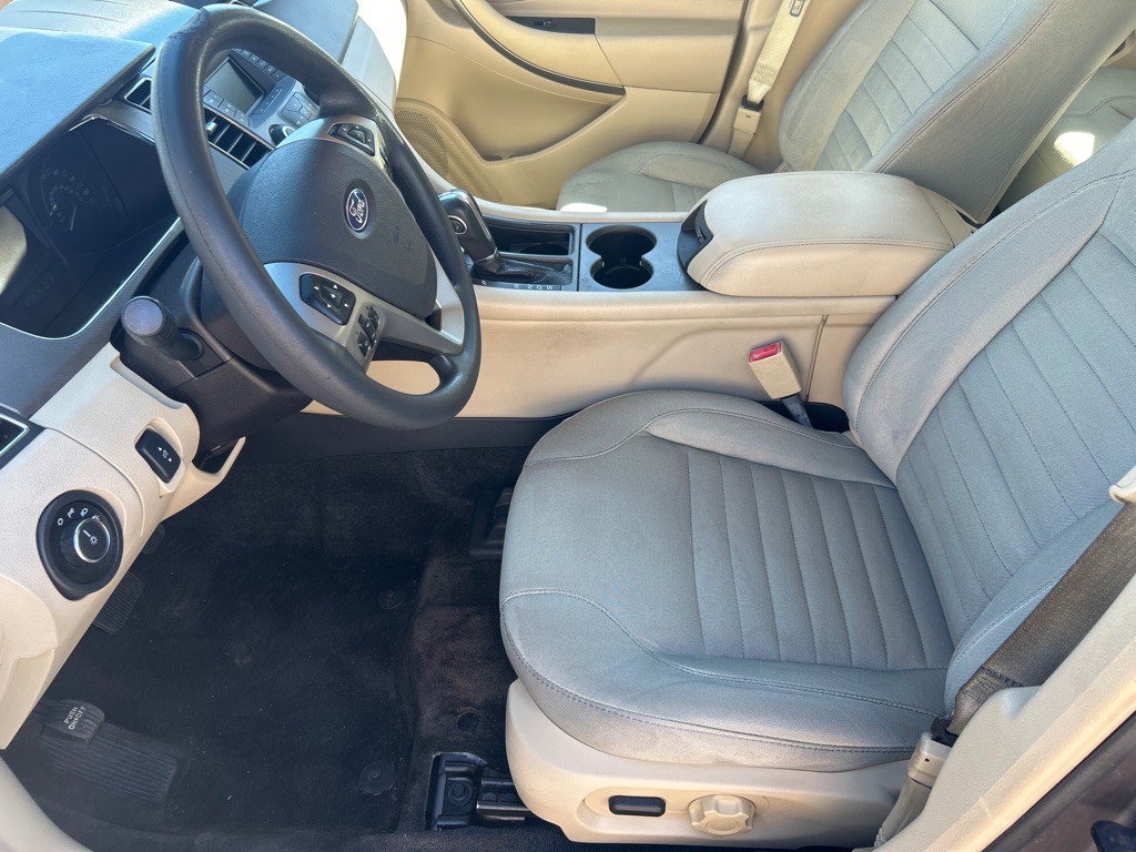 2013 Ford Taurus Image 7