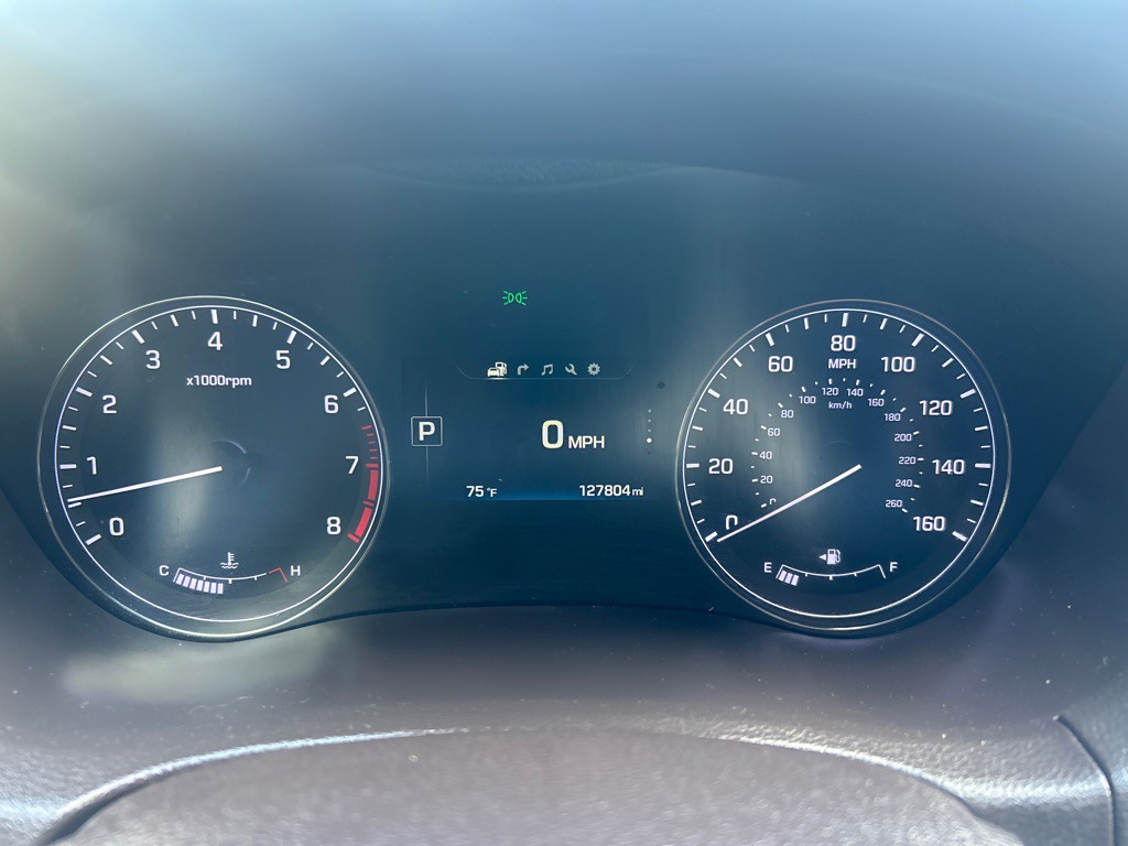 2015 Hyundai Genesis Image 7