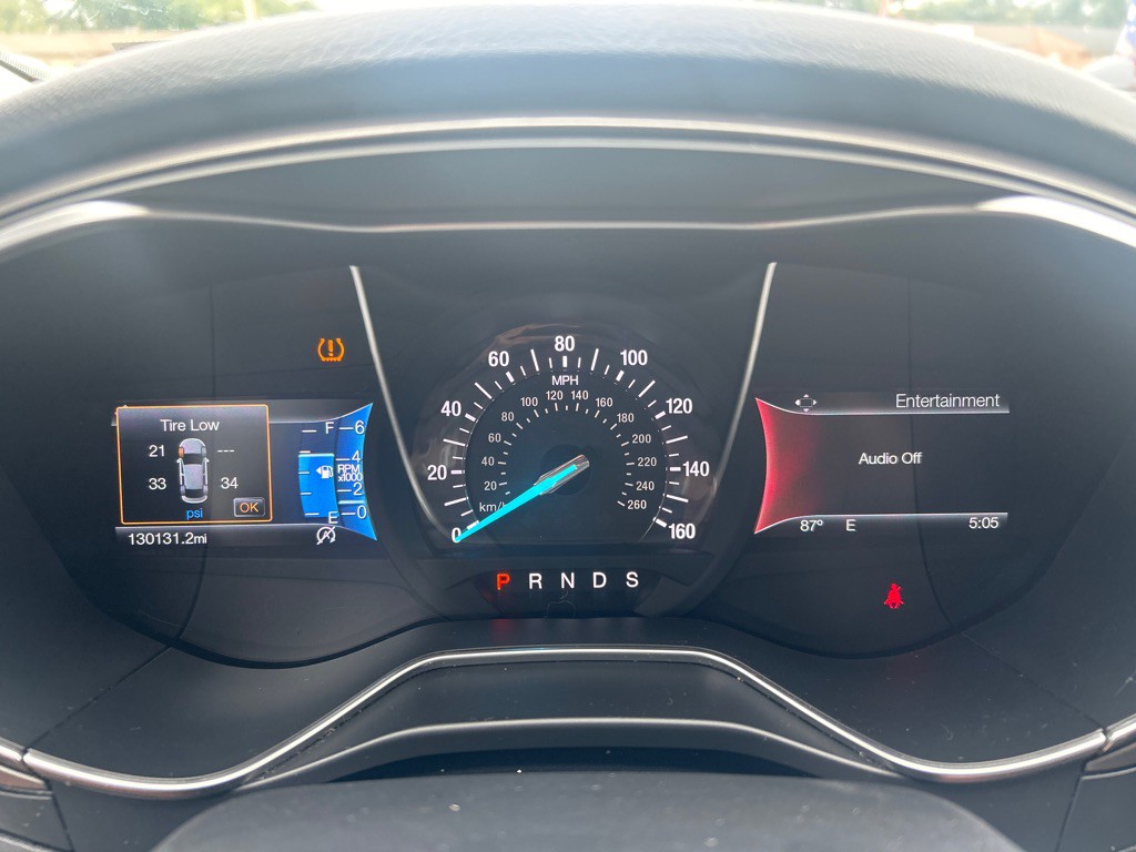 2017 Ford Fusion Image 7