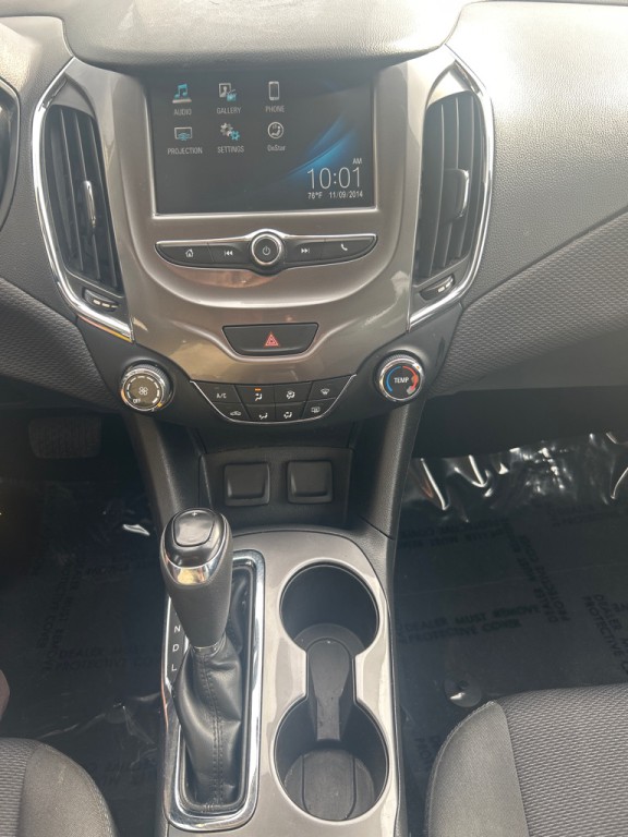 2016 Chevrolet Cruze Image 16