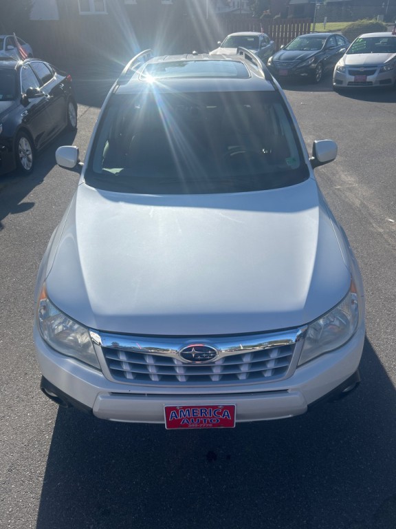 2013 Subaru Forester Image 11