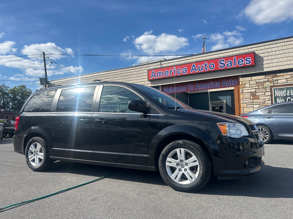 2019 Dodge Grand Caravan Image 1