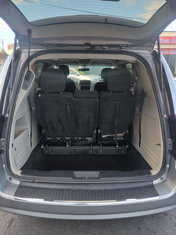 2016 Dodge Grand Caravan Image 5