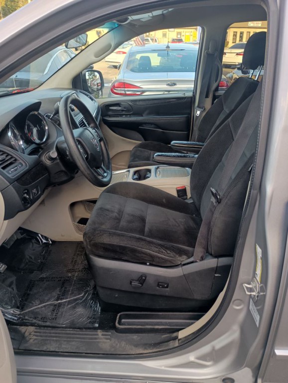 2016 Dodge Grand Caravan Image 8