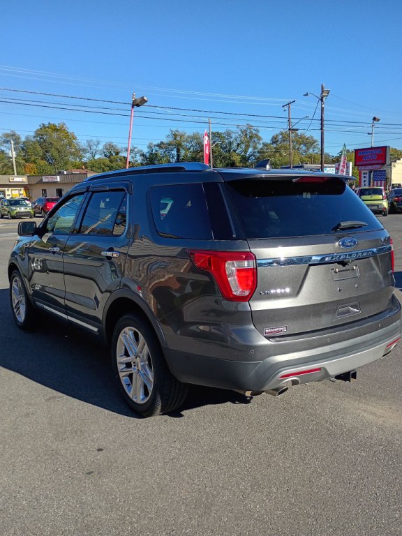 2016 Ford Explorer Image 3