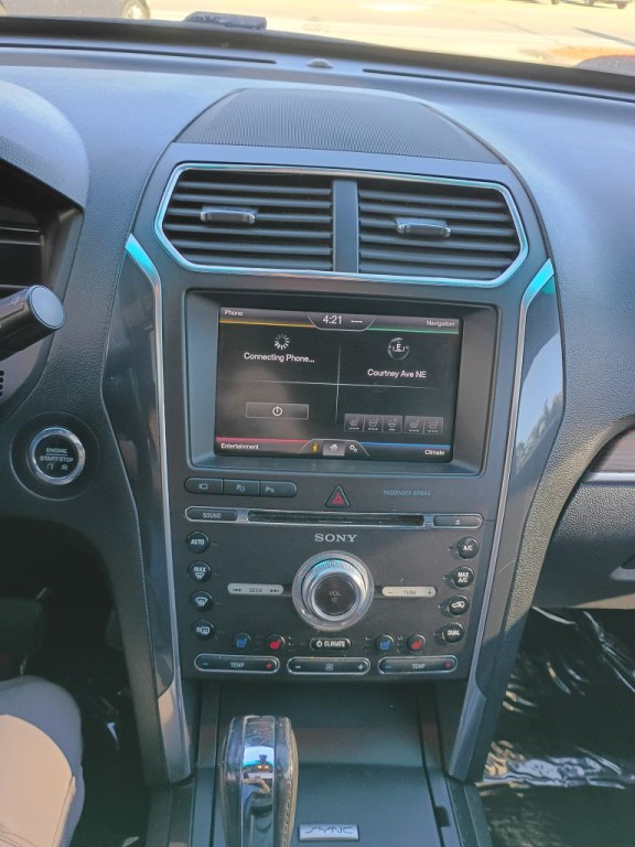 2016 Ford Explorer Image 7