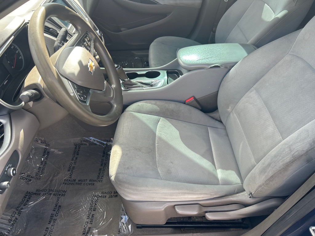 2017 Chevrolet Malibu Image 7