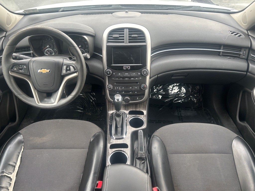 2016 Chevrolet Malibu Image 6