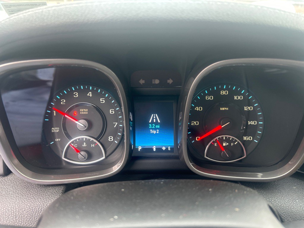 2016 Chevrolet Malibu Image 9