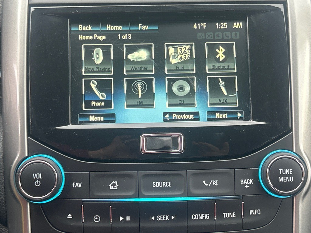 2016 Chevrolet Malibu Image 11