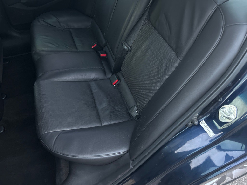 2013 Acura ILX Image 3