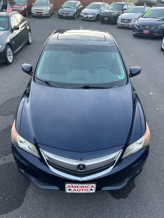 2013 Acura ILX Image 11