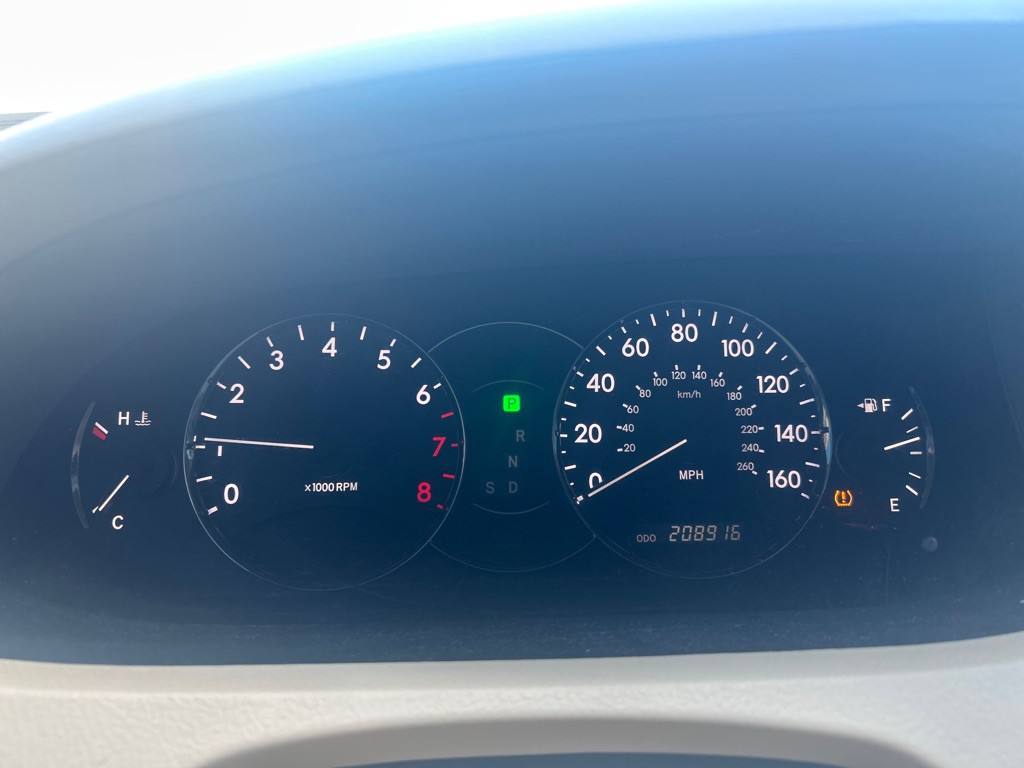 2010 Toyota Avalon Image 7