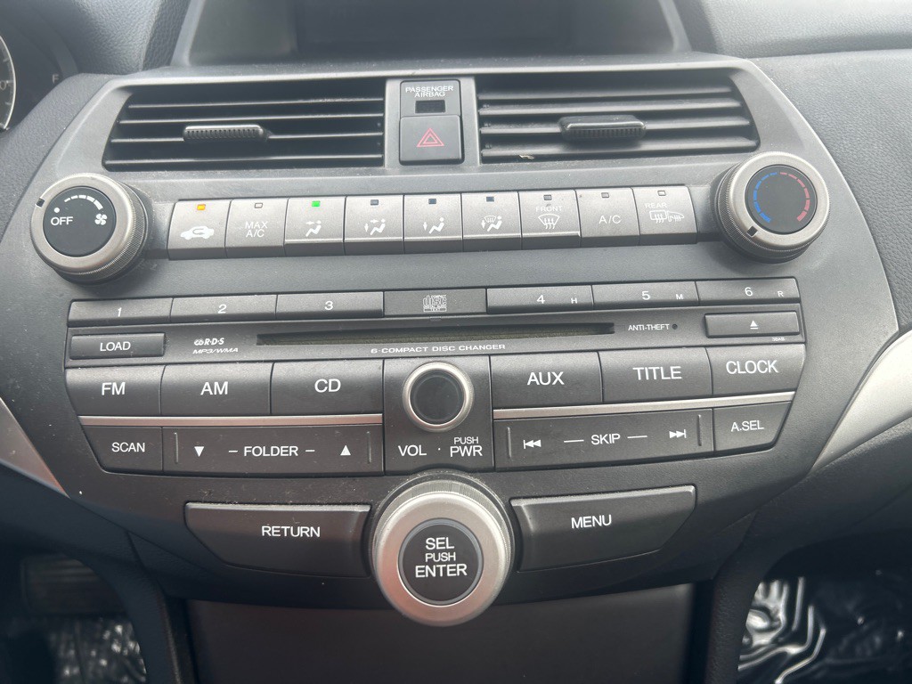 2010 Honda Accord Image 9