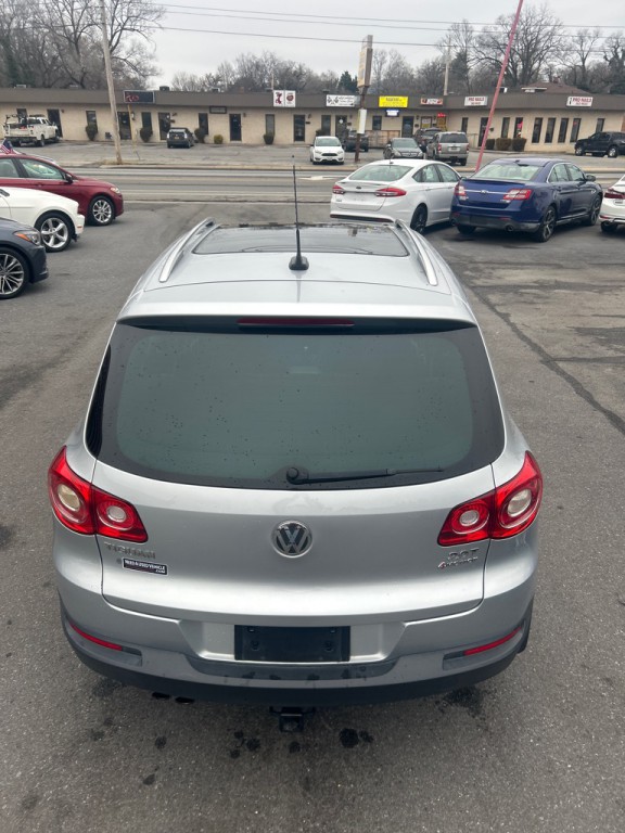 2011 Volkswagen Tiguan Image 4