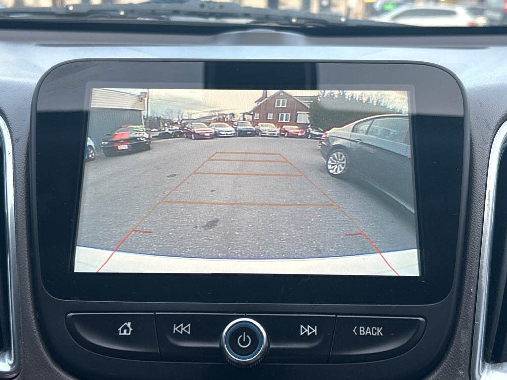 2018 Chevrolet Malibu Image 10