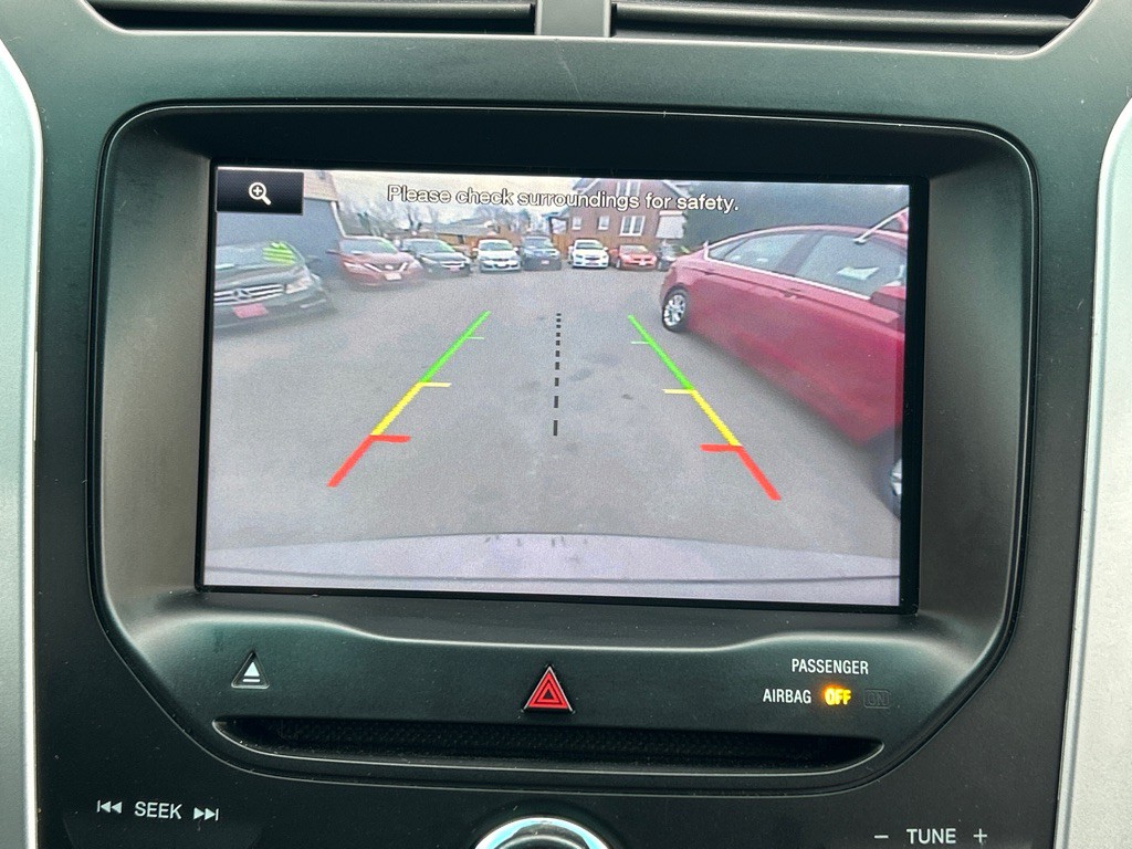 2015 Ford Explorer Image 15