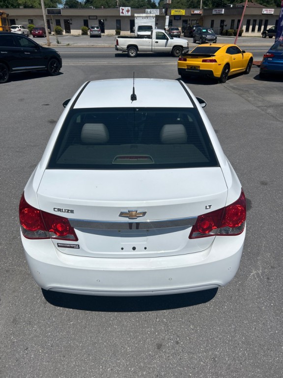 2012 Chevrolet Cruze Image 11
