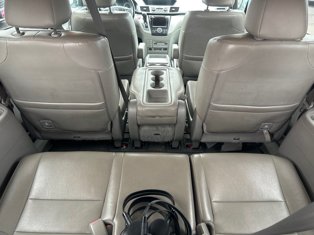2014 Honda Odyssey Image 4