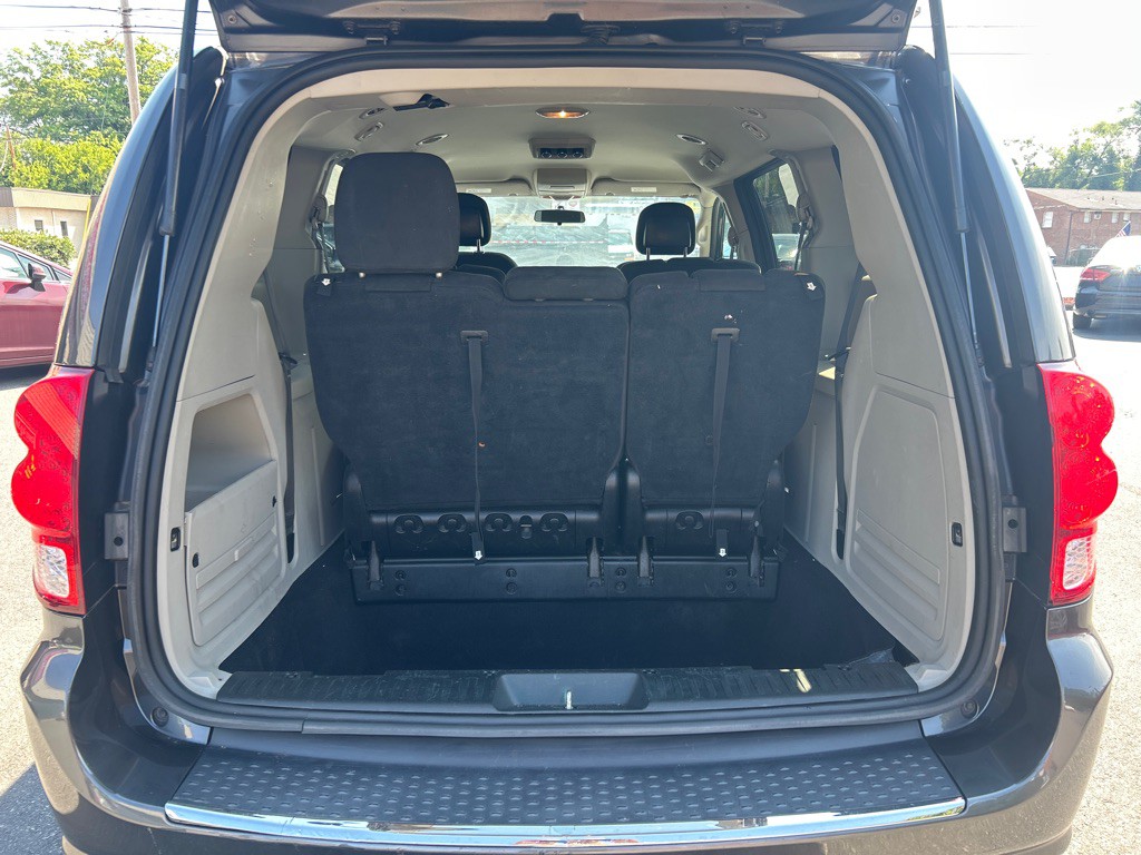 2015 Dodge Grand Caravan Image 3