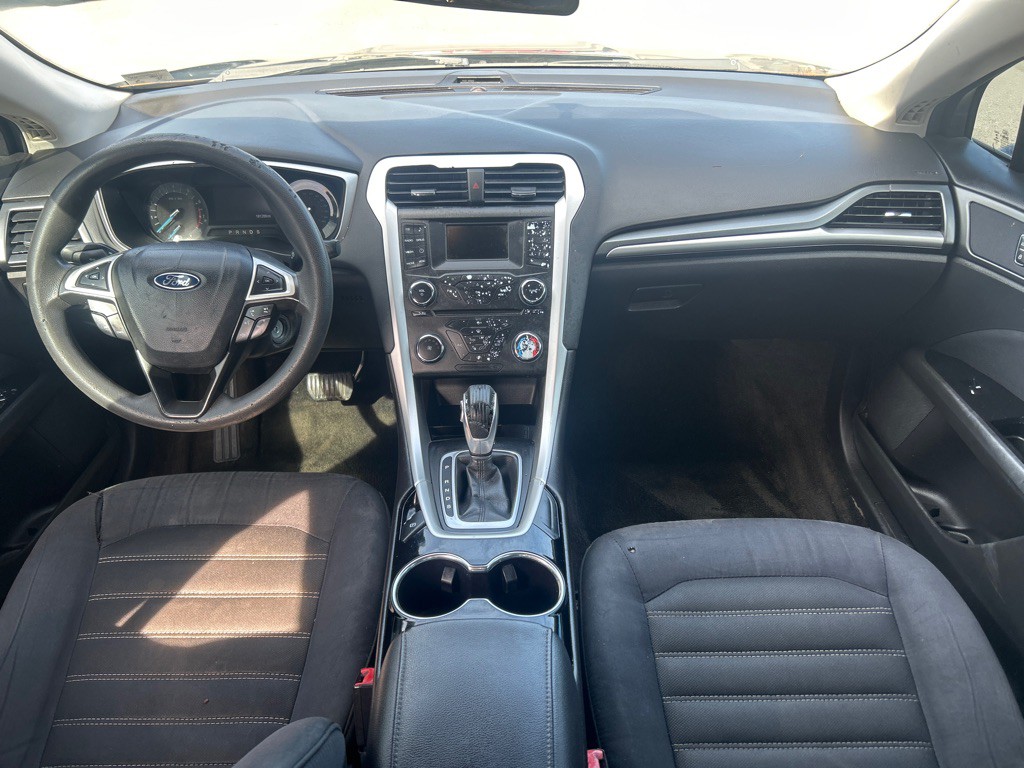 2015 Ford Fusion Image 12