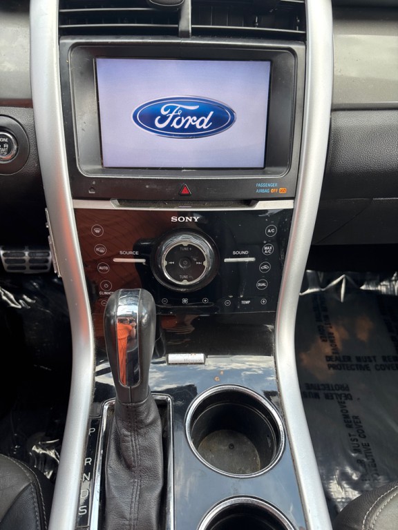 2013 Ford Edge Image 9