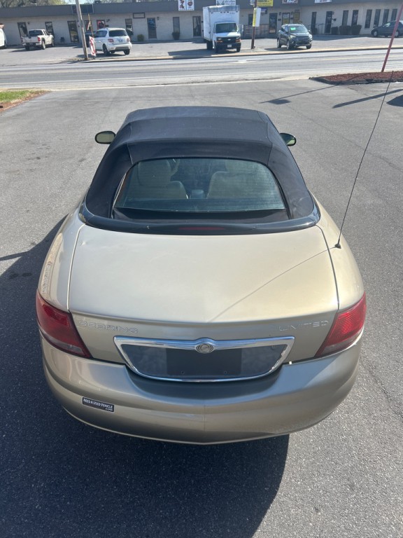 2002 Chrysler Sebring Image 4
