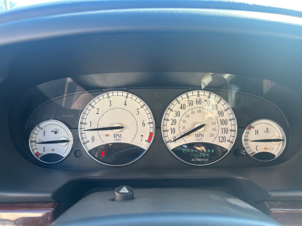 2002 Chrysler Sebring Image 8