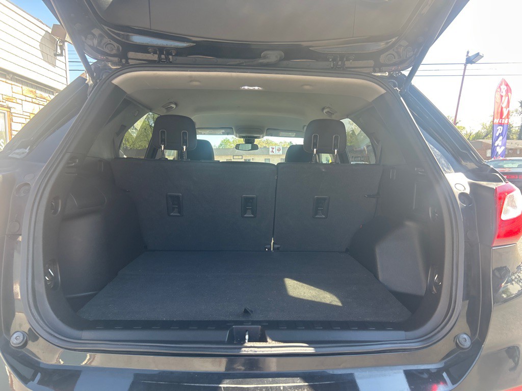 2020 Chevrolet Equinox Image 3
