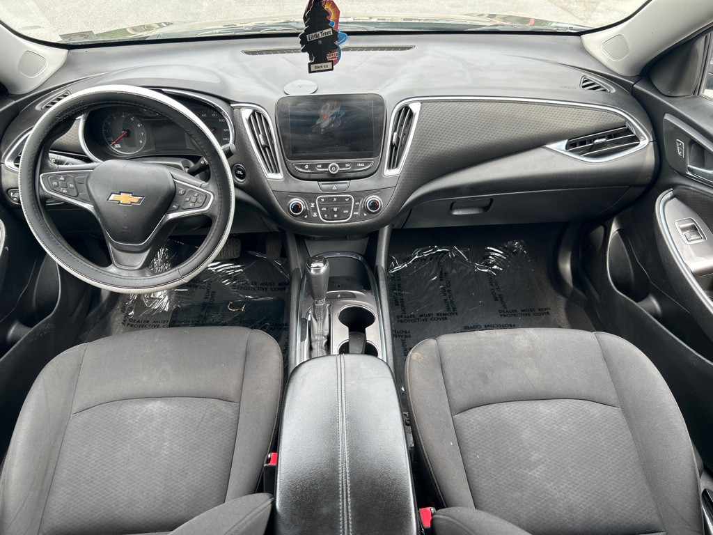 2019 Chevrolet Malibu Image 4