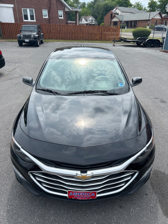 2019 Chevrolet Malibu Image 11
