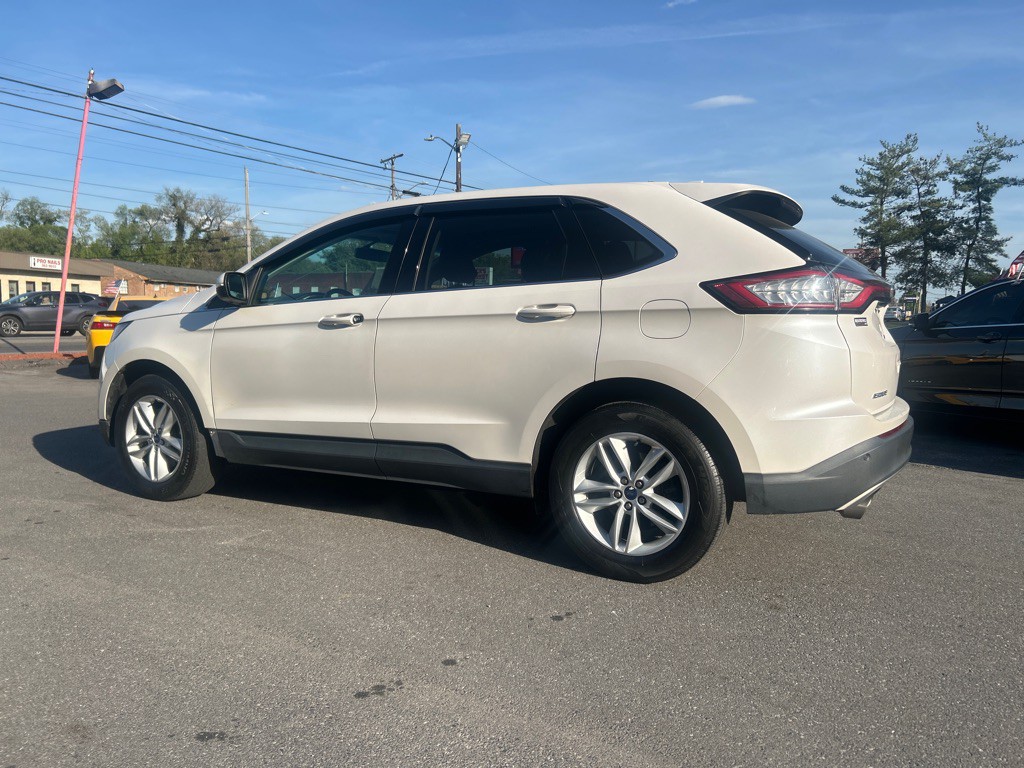2015 Ford Edge Image 2