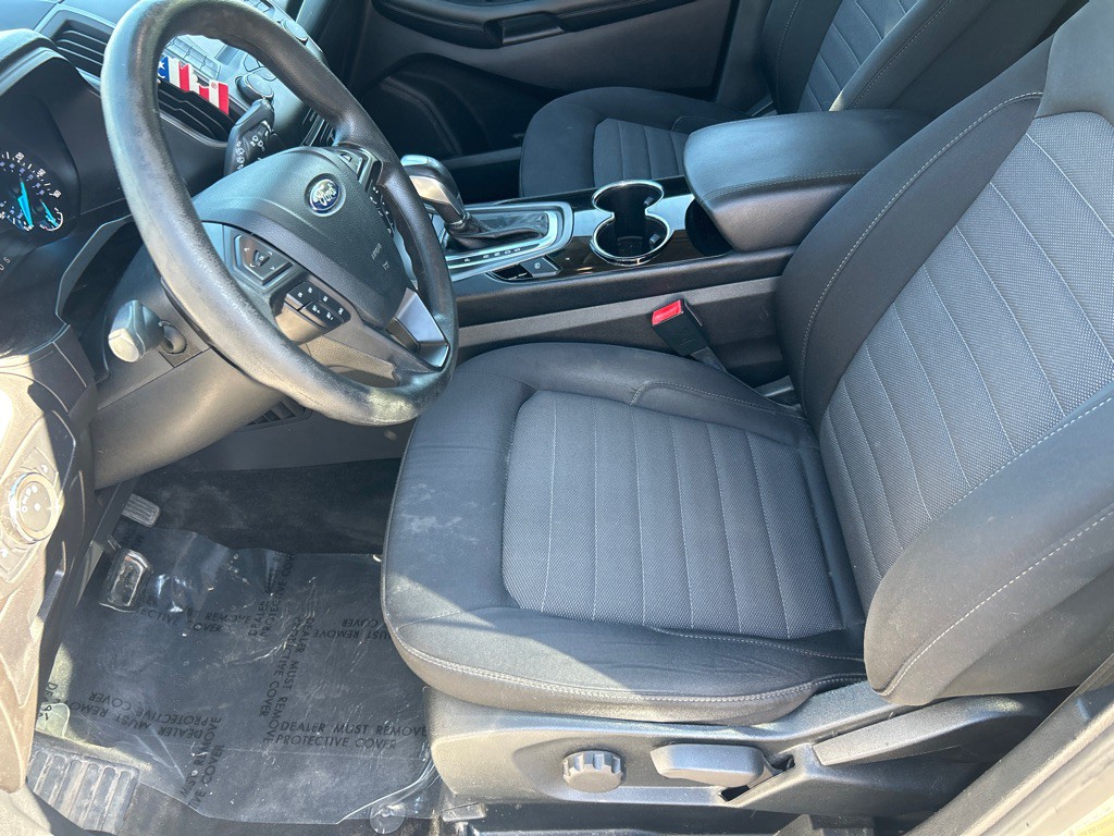 2017 Ford Edge Image 7