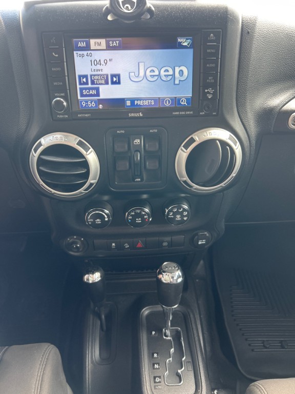 2012 Jeep Wrangler Unlimited Image 7