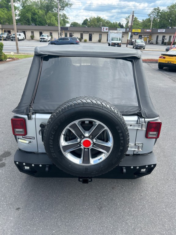 2012 Jeep Wrangler Unlimited Image 12