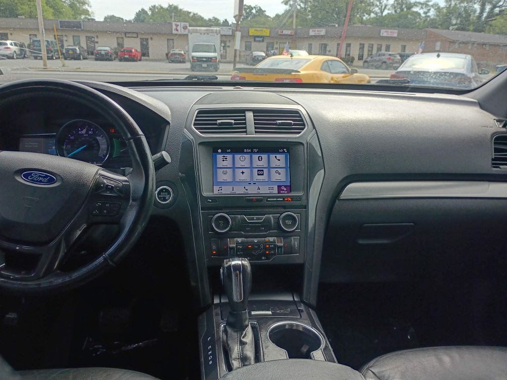 2018 Ford Explorer Image 9