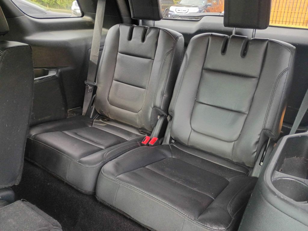 2018 Ford Explorer Image 10