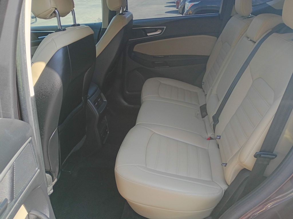 2018 Ford Edge Image 6