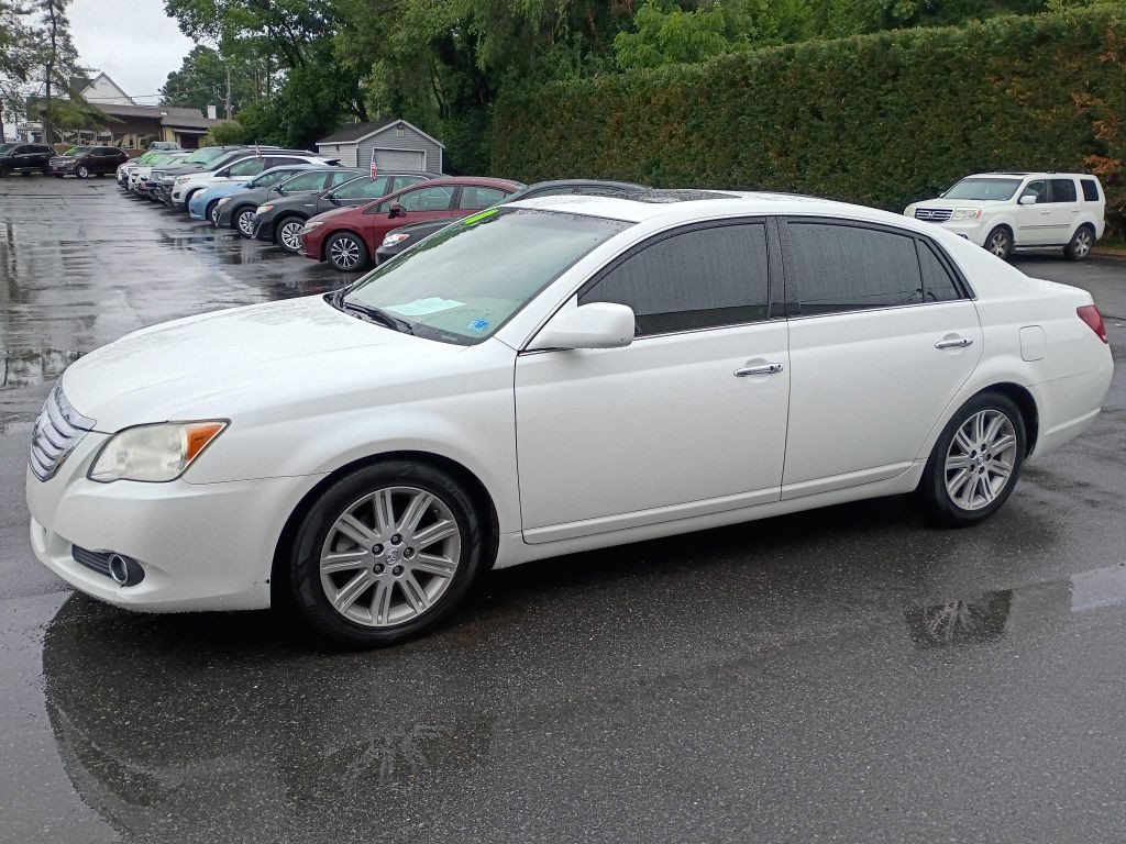 2010 Toyota Avalon Image 3