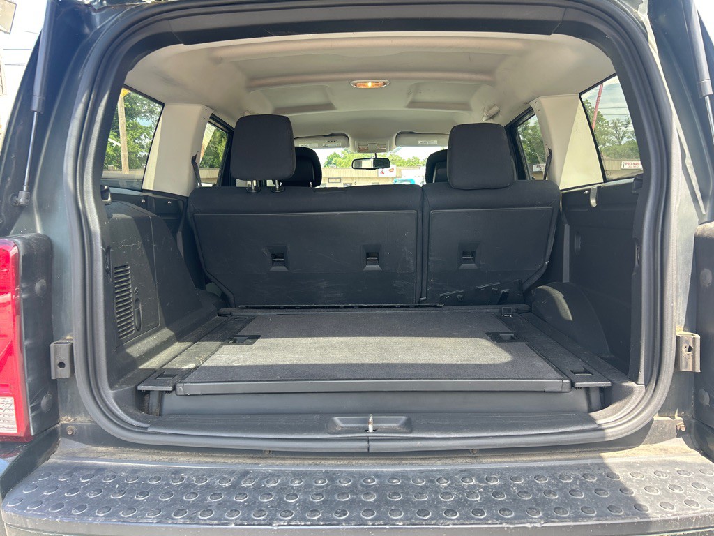 2010 Dodge Nitro Image 3