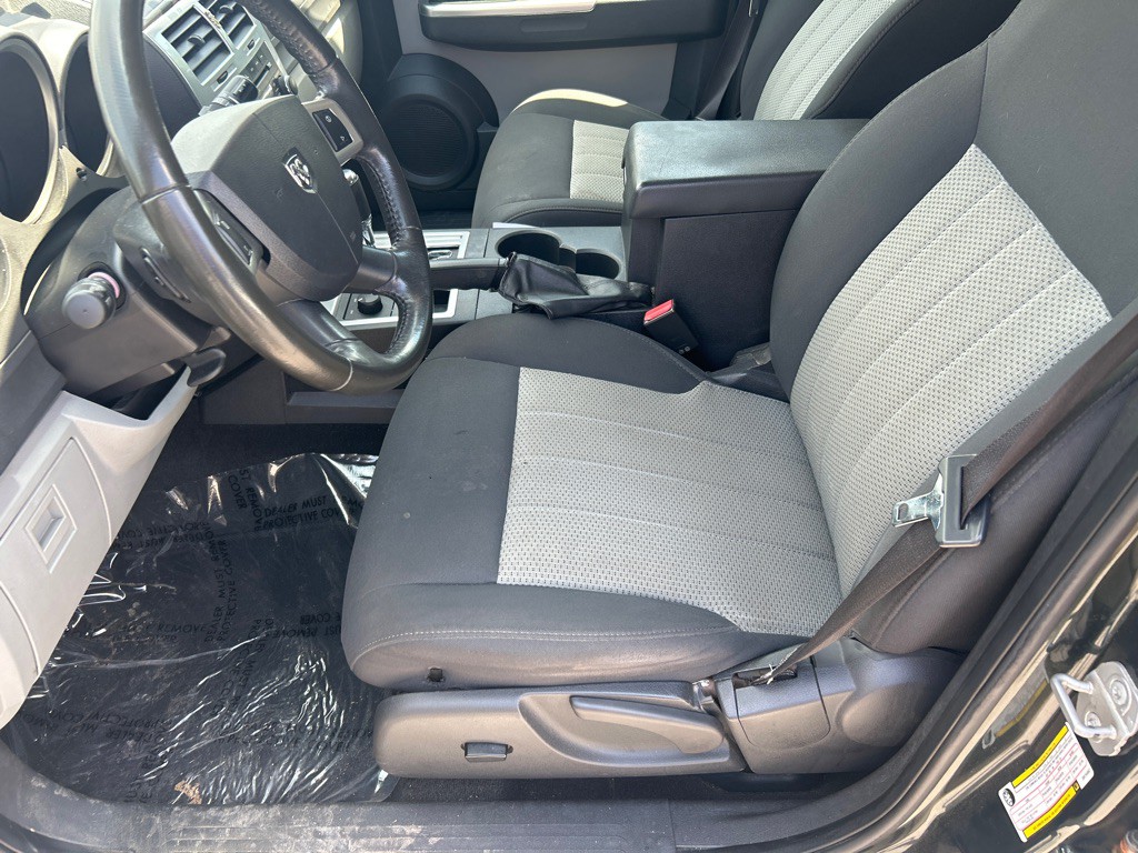 2010 Dodge Nitro Image 7