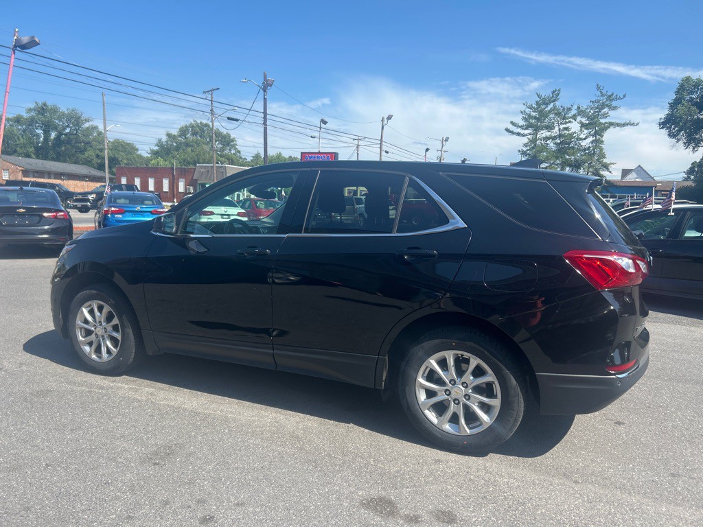 2020 Chevrolet Equinox Image 2
