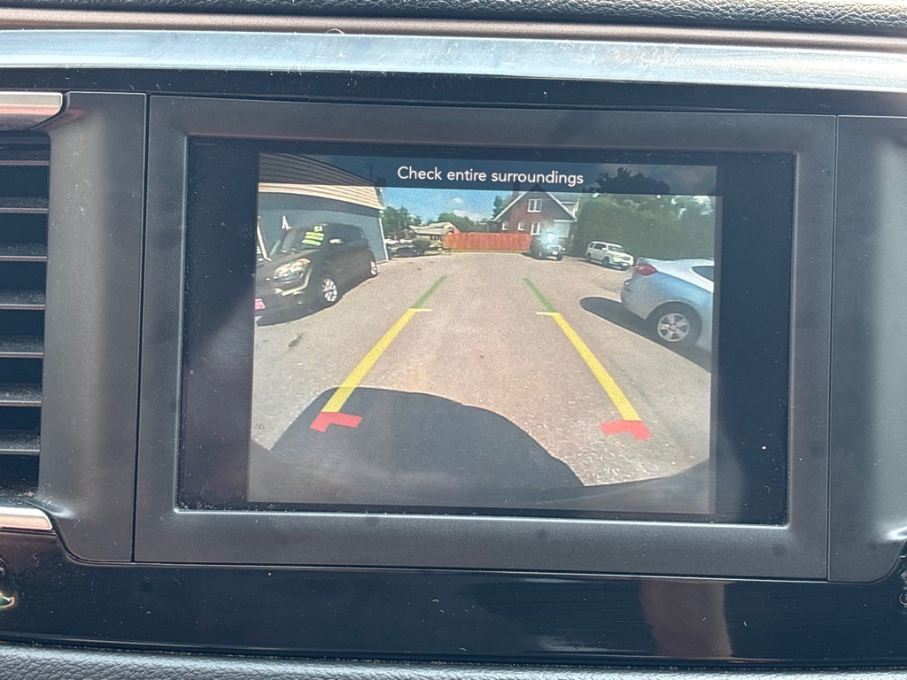2019 Chrysler Pacifica Image 14