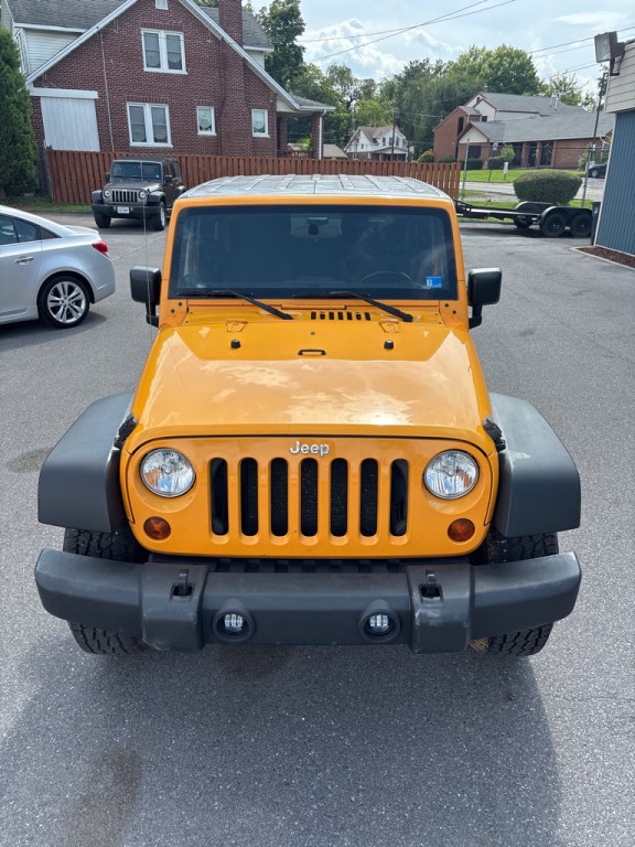 2012 Jeep Wrangler Image 2
