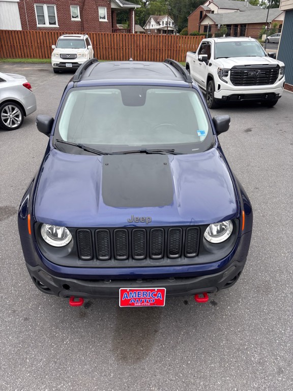 2016 Jeep Renegade Image 2
