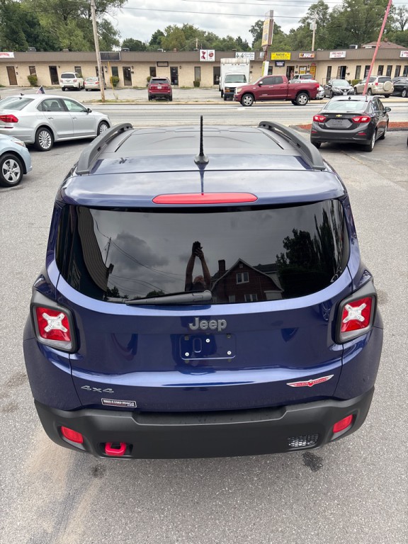 2016 Jeep Renegade Image 4