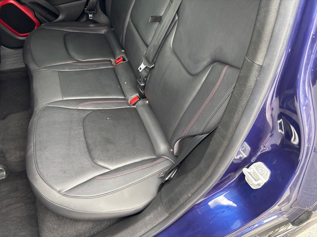 2016 Jeep Renegade Image 7