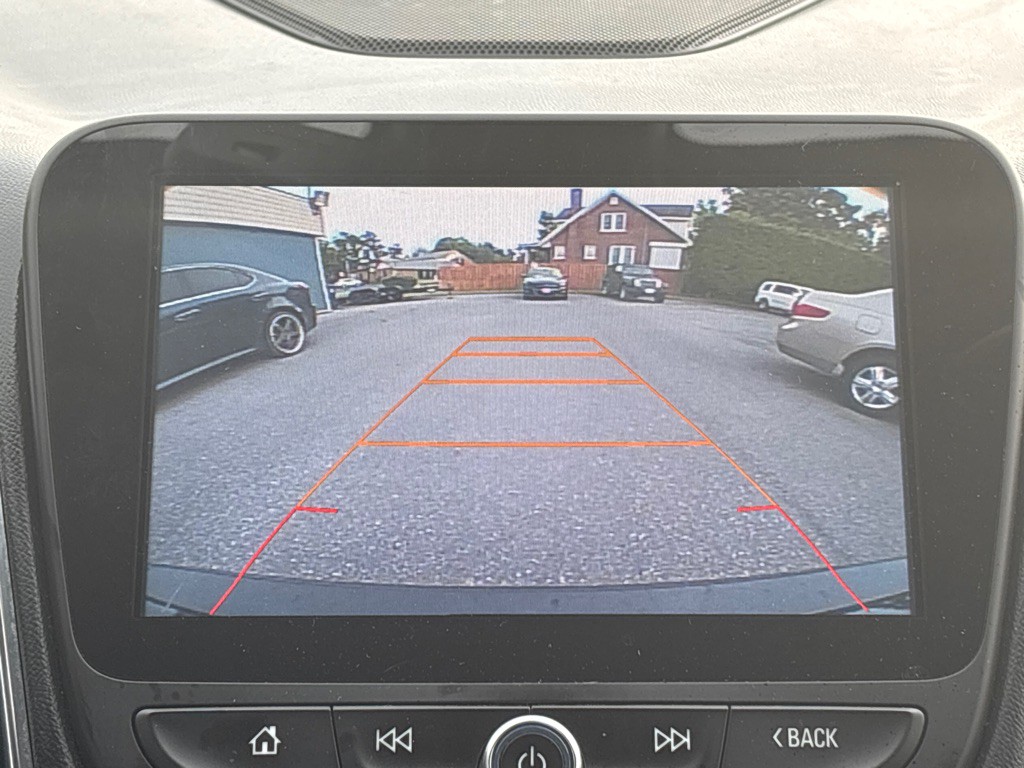 2016 Chevrolet Malibu Image 12